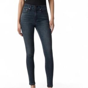 Levi's 721 high rise skinny black denim jeans